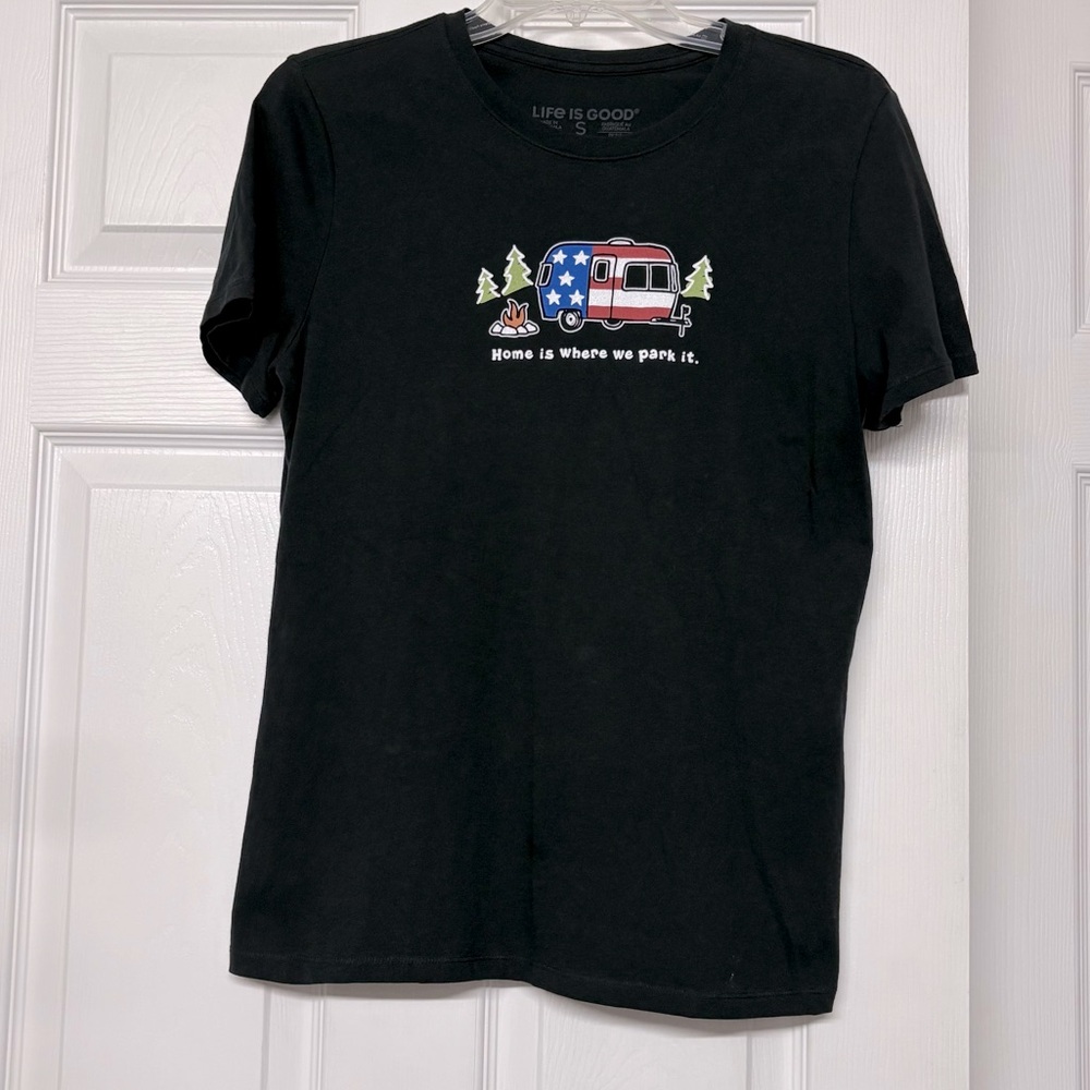 Life Is Good Home Is Where We Park It Camper Camping Black Short Sleeve Top Sz S